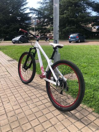 Bicicleta Mondraker Play 3