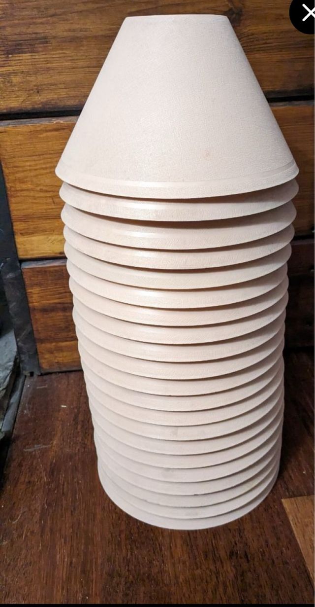 Pantallas plásticas -Rosa, y Azul (50 unidades)