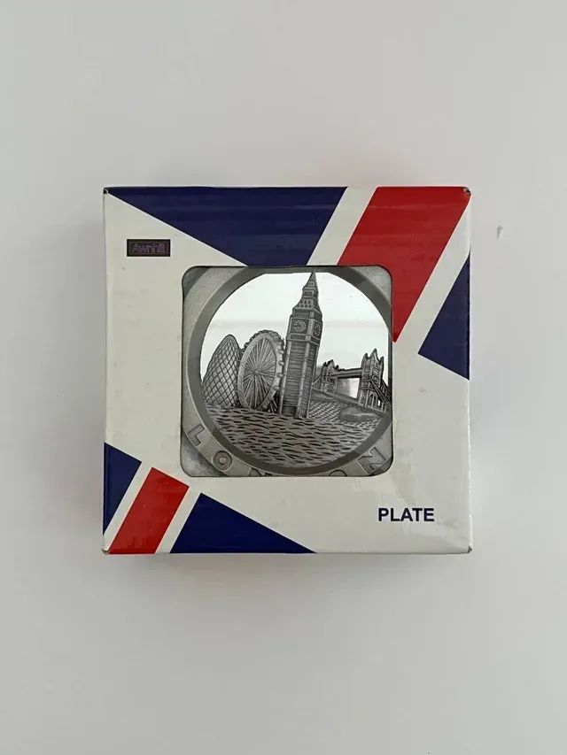 Piattino souvenir Londra con piedistallo nuovo