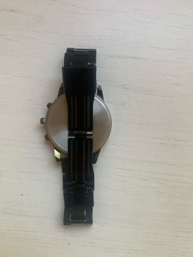 Reloj negro acero inoxidable