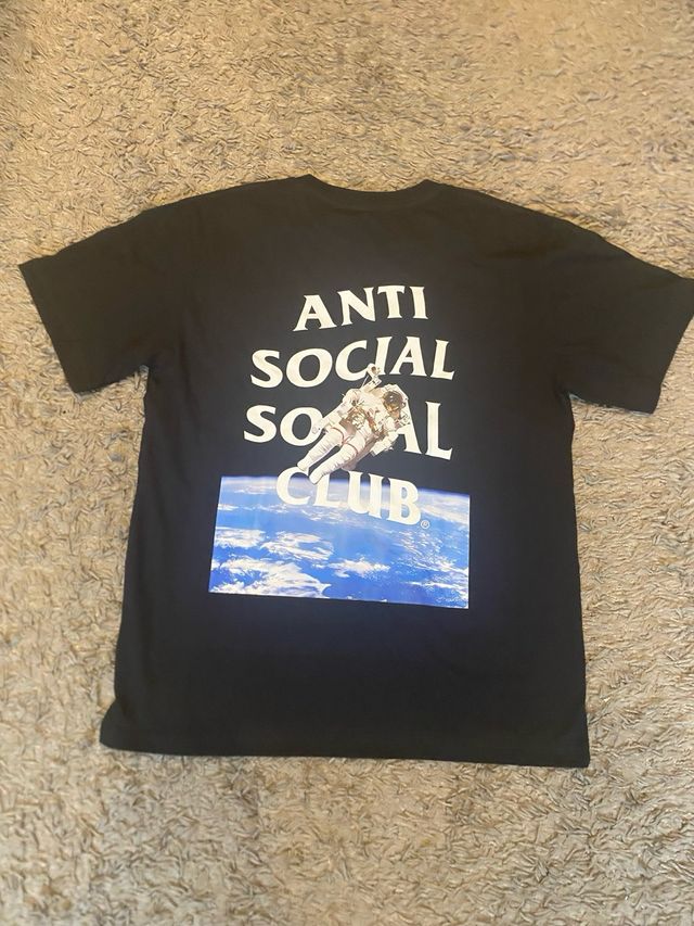 Camiseta Anti Social Social Club NASA