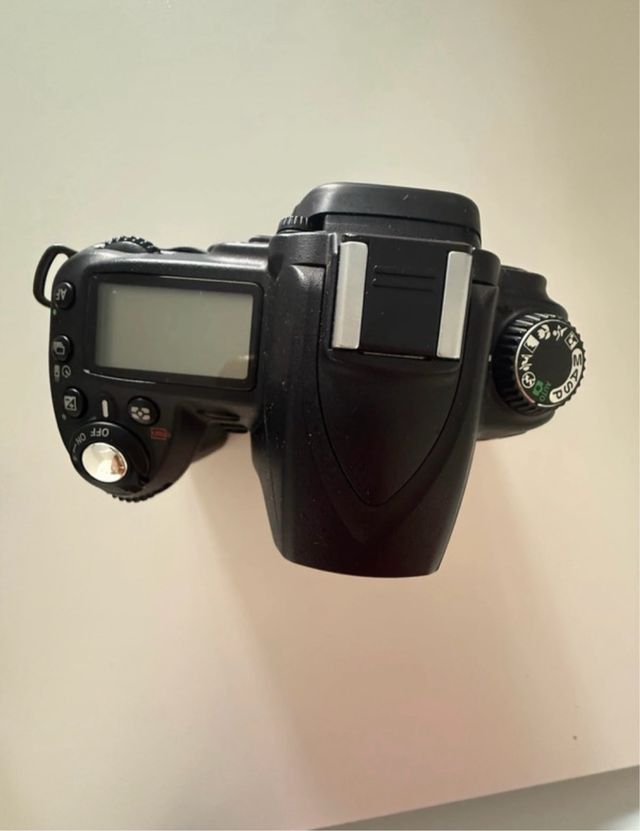 Nikon D90 - Cámara réflex digital