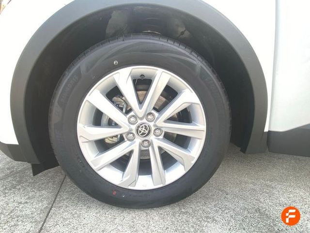 Toyota C-HR 1.8 Active Hybrid 140