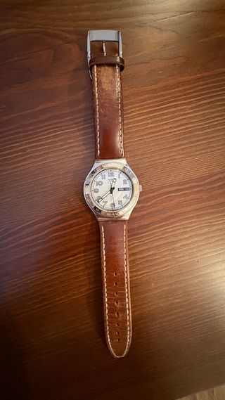 Reloj Swatch Irony marrón SOLO ENVÍOS