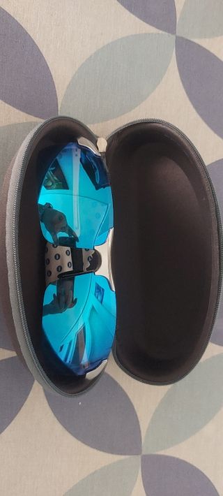 Gafas sol polarizadas azules