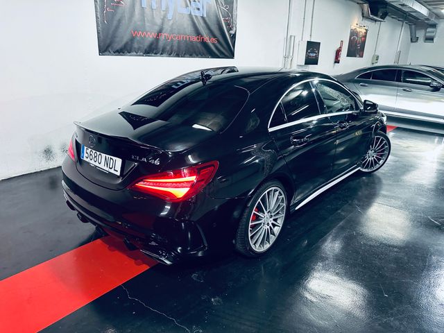 Mercedes-Benz Clase CLA 45 AMG 381CV 