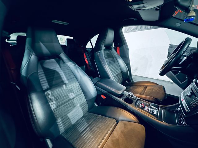 Mercedes-Benz Clase CLA 45 AMG 381CV 