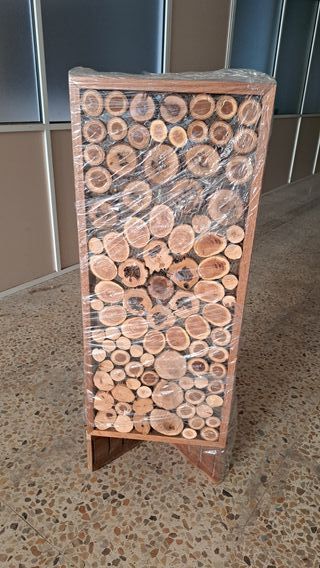 Lámpara de pie de madera