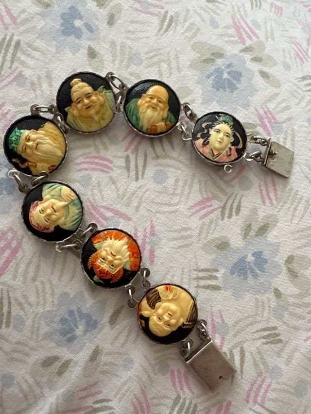 Pulsera plata Toshikane siglo XX Dioses