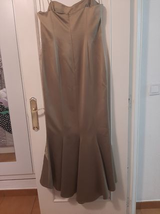    Simpatico abito mai indossato Sebende 