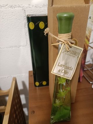 Lampada ad olio in vetro verde