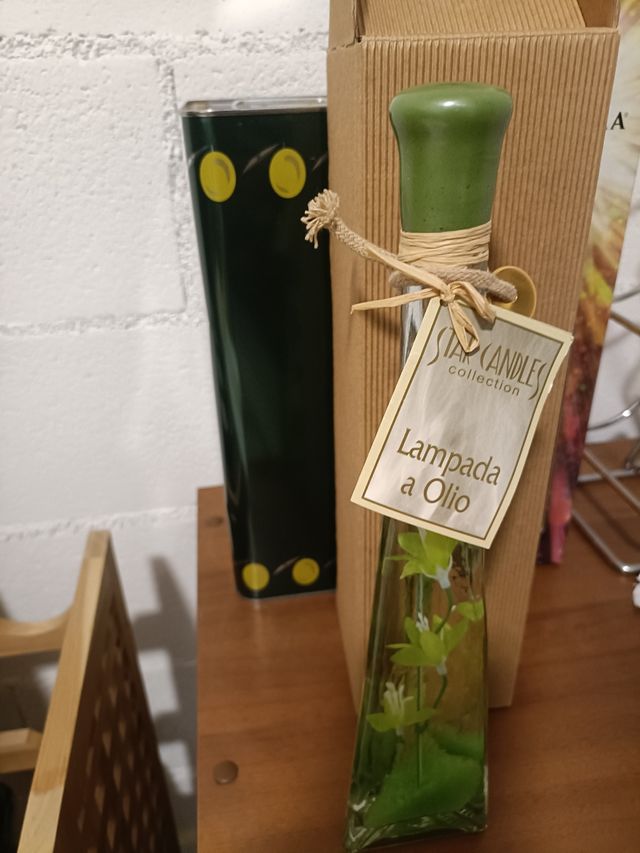 Lampada ad olio in vetro verde