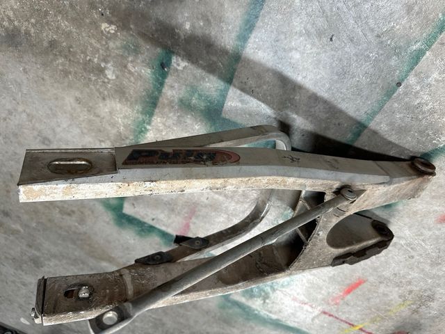 Basculante Derbi GPR