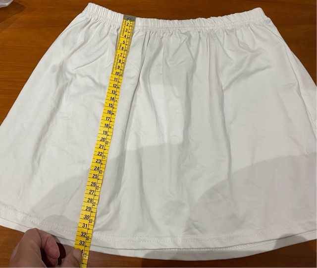 Mini falda blanca elástica