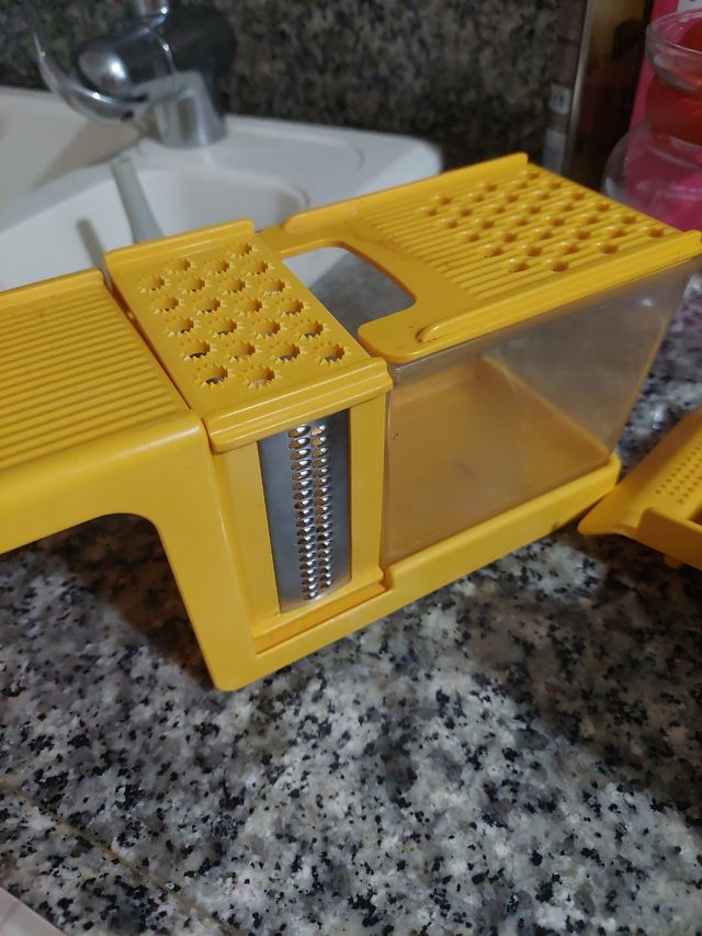 Rallador de cocina multiusos