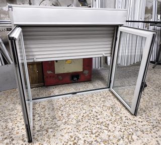 3 Ventanas abatibles de aluminio de 133 x 118