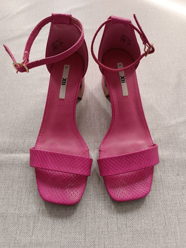 Sandalias tacón rosa | Talla 37 con bolso a juego