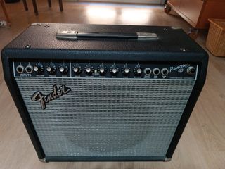 Fender Princeton 65: Amplificador