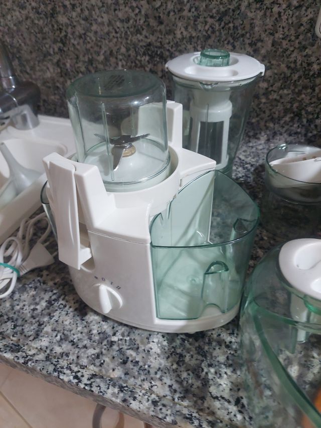 Exprimidor + Picadora+ licuadora Multiusos