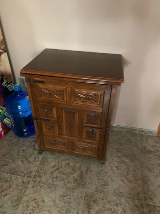Máquina de coser Alfa | mueble antiguo