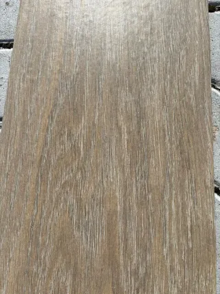 Suelo porcelánico imitación madera