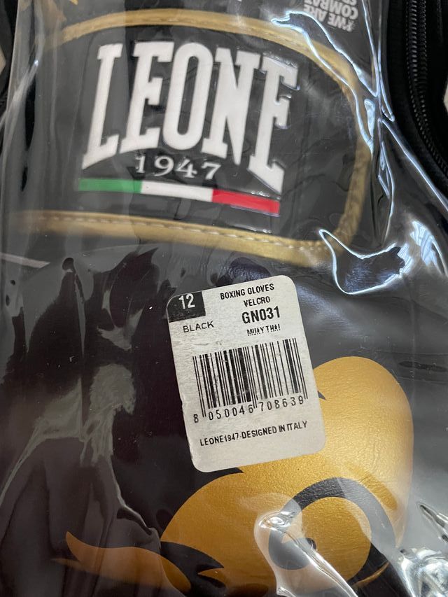 Guantes boxeo Leone Muay Thai