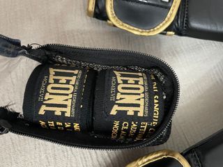 Guantes boxeo Leone Muay Thai