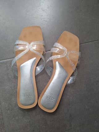 Sandalias Zara mujer planas plata 39