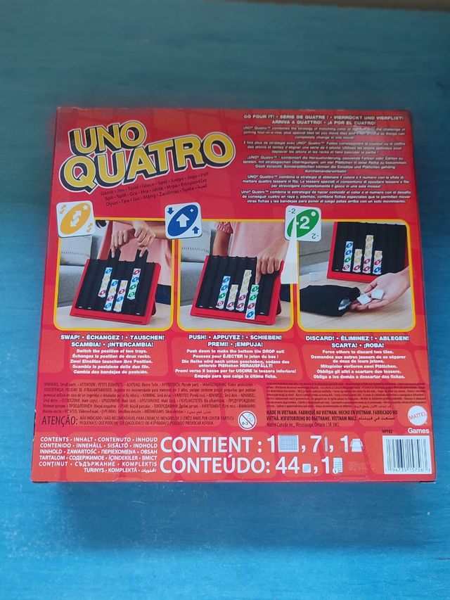 Uno Quattro: juego de mesa nuevo