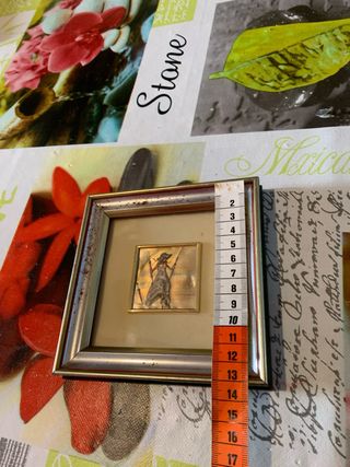 Cornice vintage in legno