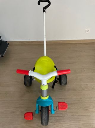Triciclo Smoby infantil usado