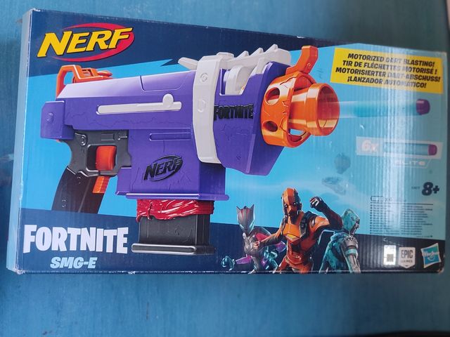 NERF Fortnite SMG-E Motorizada