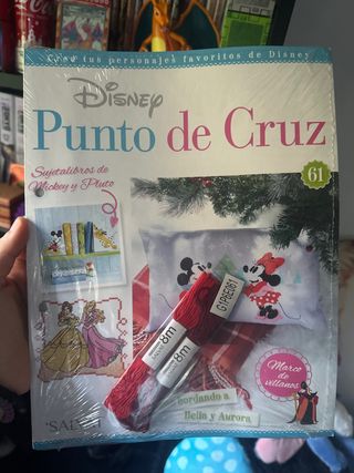 Punto de Cruz
Precio Negociable