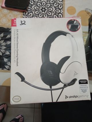 Auriculares Gaming PDP LV-L40 Switch