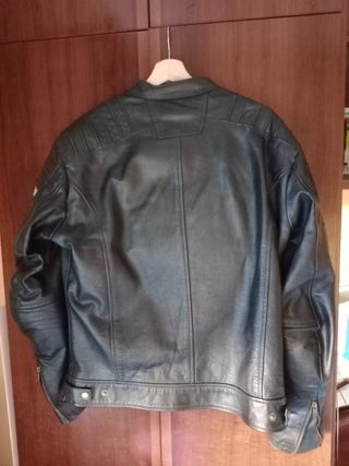 Chaqueta moto cuero negra