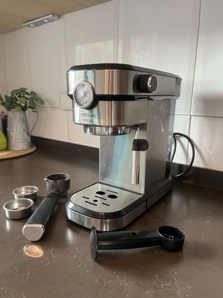 Cafetera Cecotec Cafelizzia 790 Steel Pro