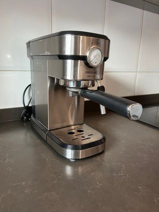 Cafetera Cecotec Cafelizzia 790 Steel Pro