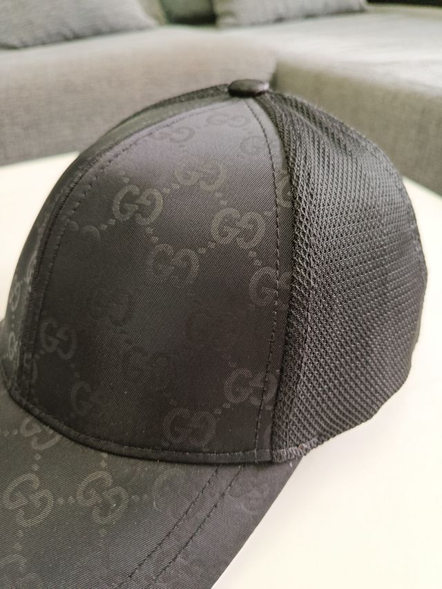 Gorra Gucci negra