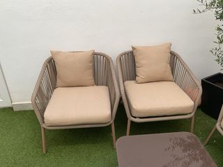 Sofá jardín + mesa - ratán beige