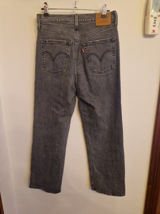 Levi's Ribcage Straight Ankle 27