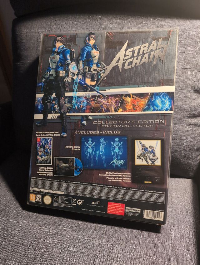 Astral Chain Edición Coleccionista - Sin juego