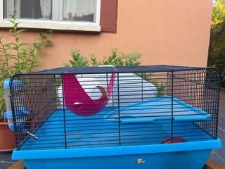 Jaula hamster azul y rosa