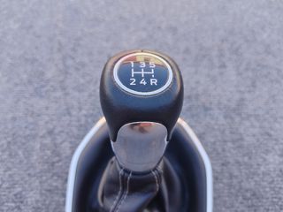 Pomo con fuelle Ford fiesta 2021