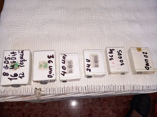 Botones vintage (5) - cierre tienda