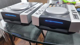 2 x lettori CD/MP3 Pioneer CDJ 200 paia