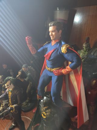 Figura Homelander Hot Toys