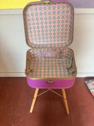 Mesa vintage maletín años 60 creada