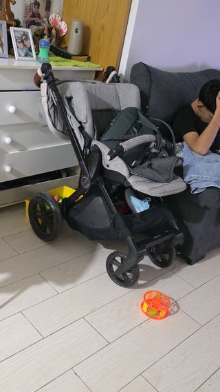 Cochecito bebé casi nuevo