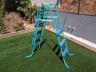 Escalera Bestway para piscina desmontable
