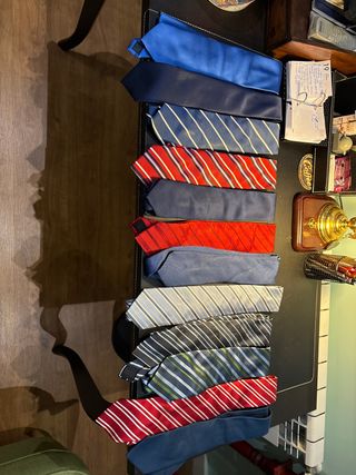 12 Corbatas - Azul y Rojo